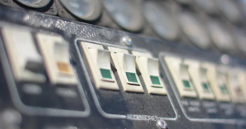 Lire le tableau électrique sans se tromper de coupable